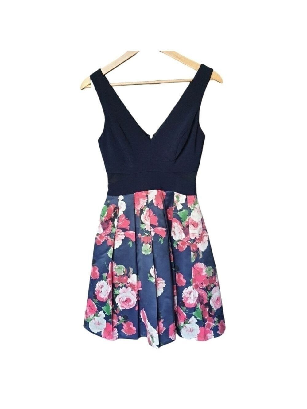 Xscape Sleeveless Floral Mini Dress Vneck Pleated Tulle Petticoat Sz 2 Navy Blue